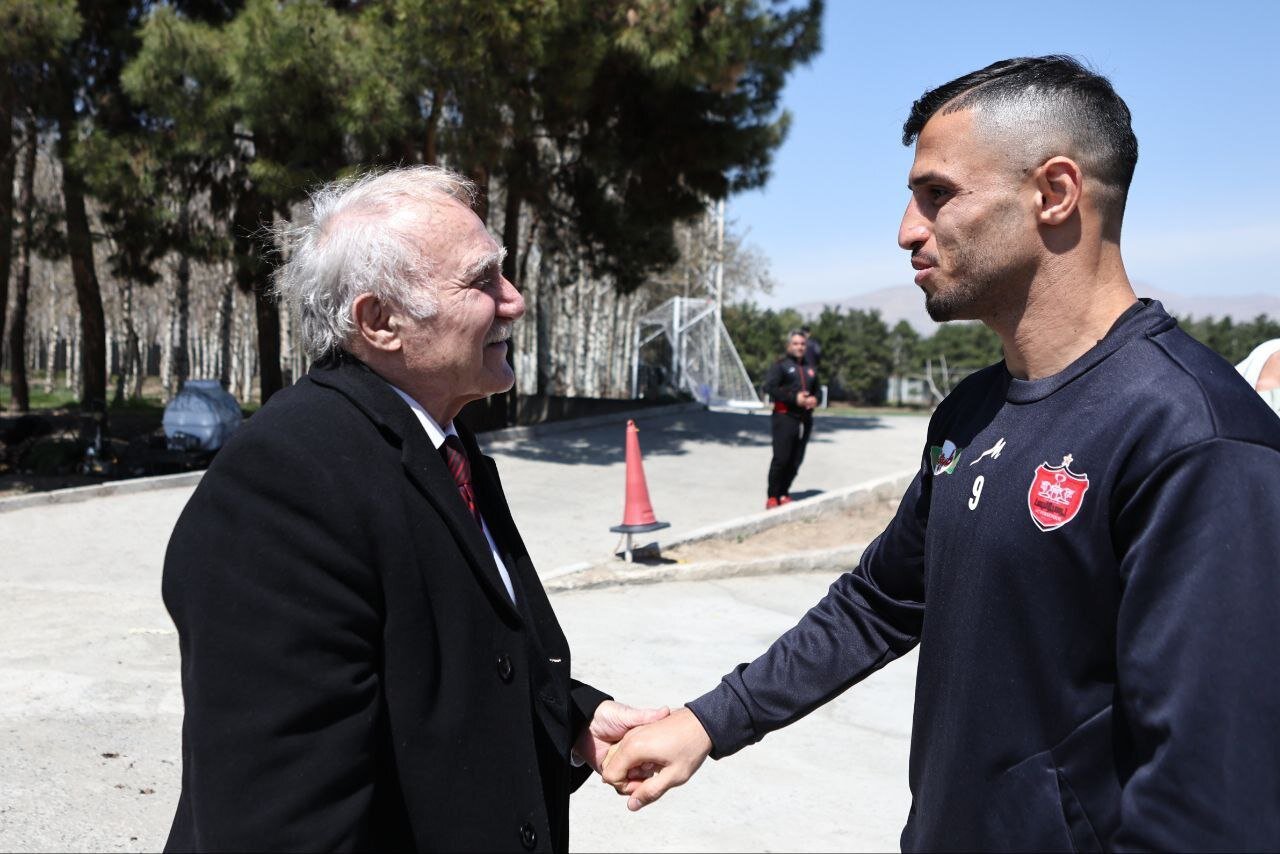 توصیه سرطلایی به آقای گل پرسپولیس