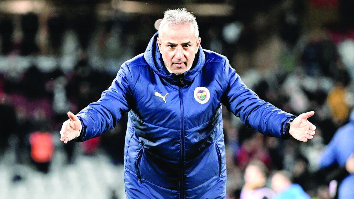 تردید کارتال برای کنار گذاشتن چند ستاره پرسپولیس!