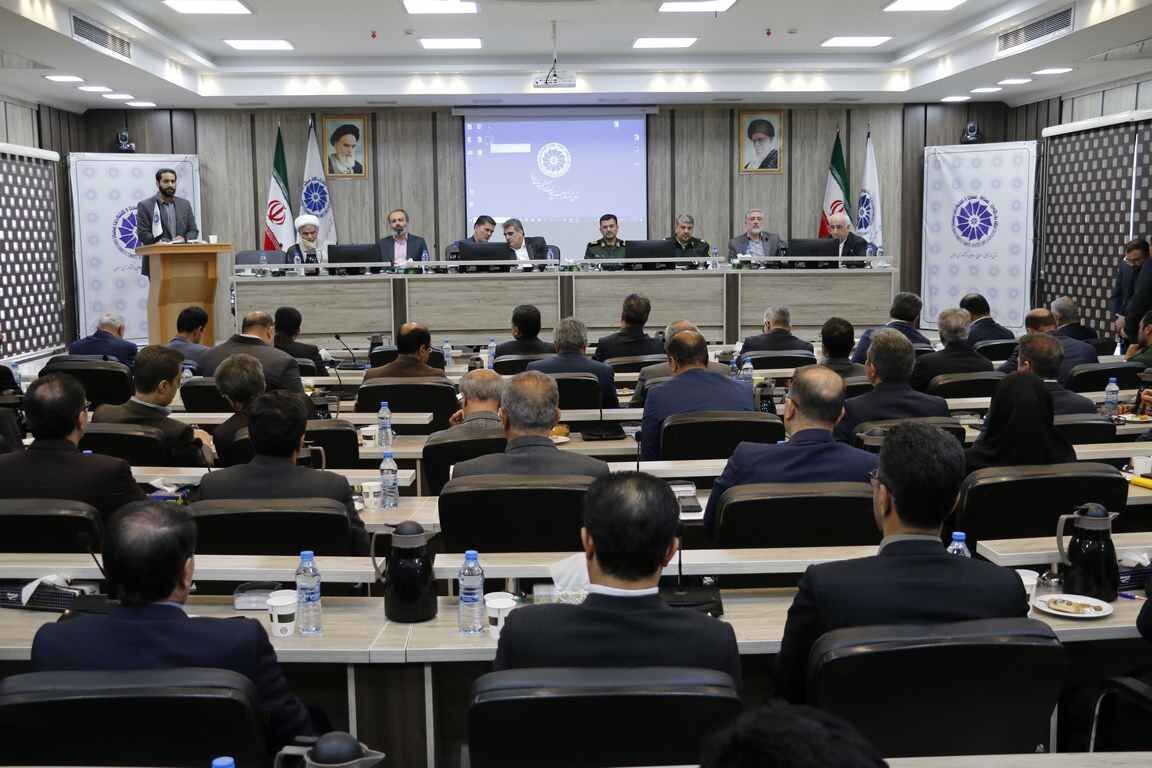 تاکید استاندار سمنان بر تدوین طرح جامع با هدف کمک به تحقق شعار سال ظرف دو هفته آتی