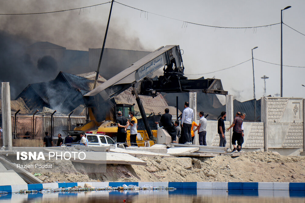 پایان عملیات جستجو و نجات حادثه انفجار بندر شهید رجایی بندرعباس