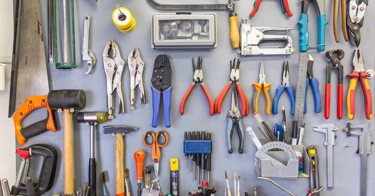 ابزارآلات ضروری برای کارگاه های فنی و صنعتی